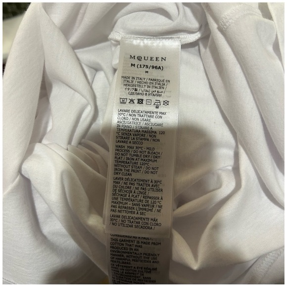 Alexander McQueen moth, embroidered cotton T-shirt size medium, NWT Italy - Picture 3 of 5